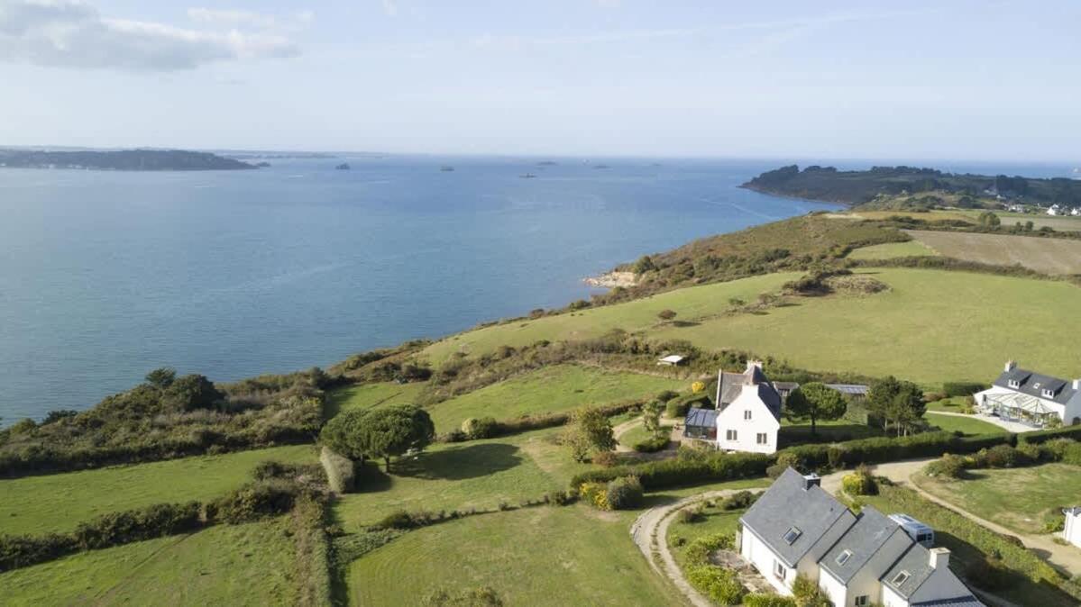 Kermartin - Maison De Famille Avec Vue Sur La Baie De Morlaix Plouezoc'h ภายนอก รูปภาพ