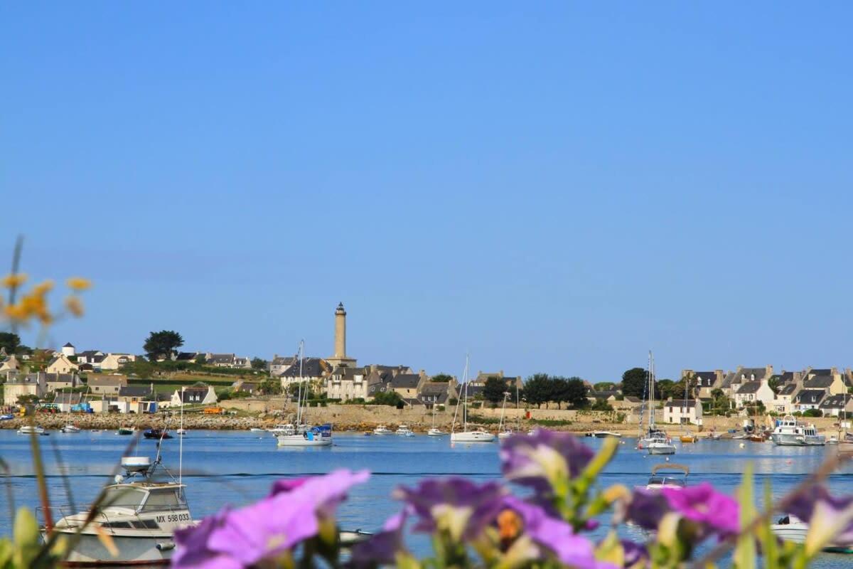 Kermartin - Maison De Famille Avec Vue Sur La Baie De Morlaix Plouezoc'h ภายนอก รูปภาพ