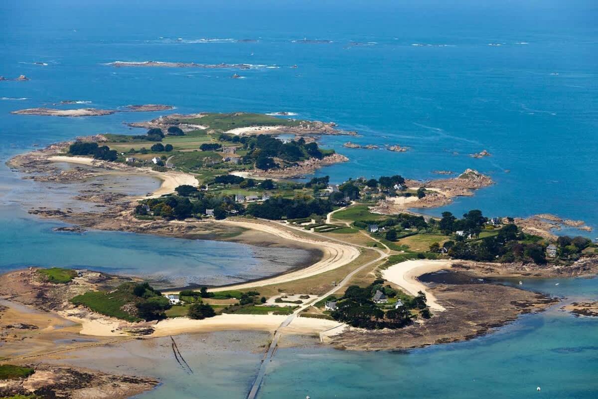 Kermartin - Maison De Famille Avec Vue Sur La Baie De Morlaix Plouezoc'h ภายนอก รูปภาพ