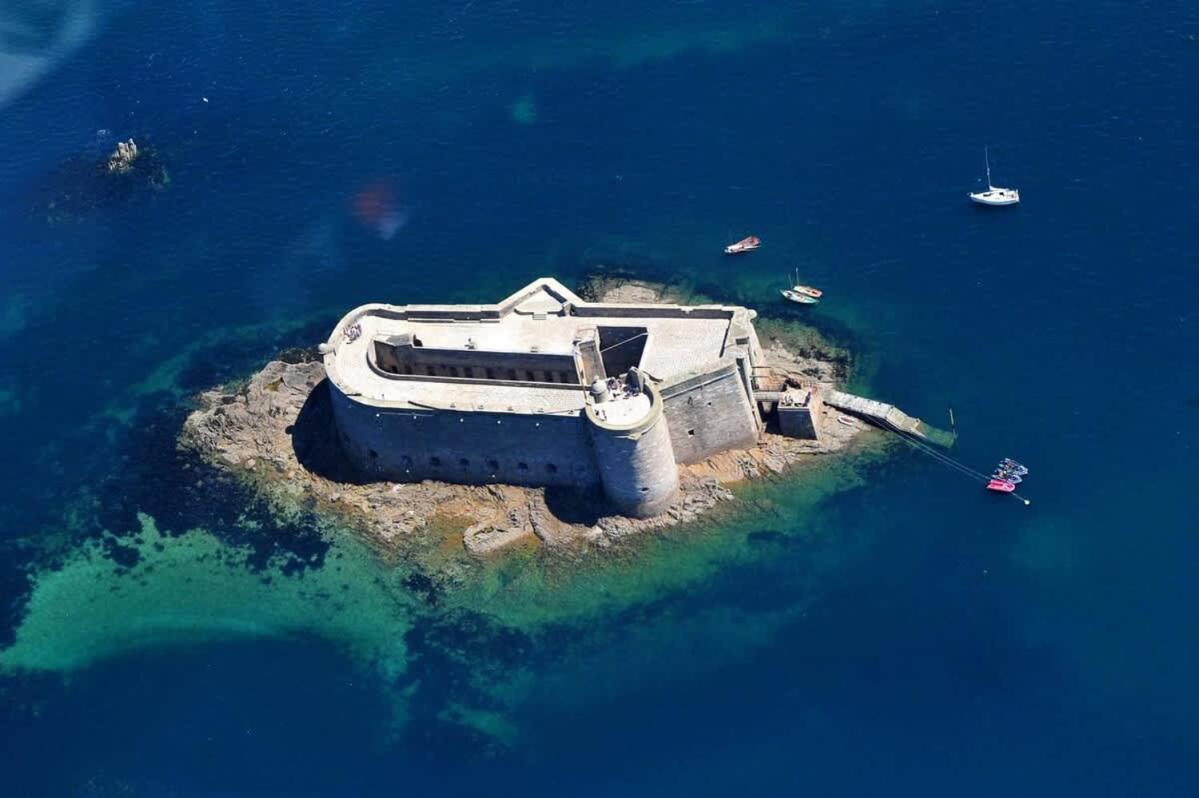 Kermartin - Maison De Famille Avec Vue Sur La Baie De Morlaix Plouezoc'h ภายนอก รูปภาพ