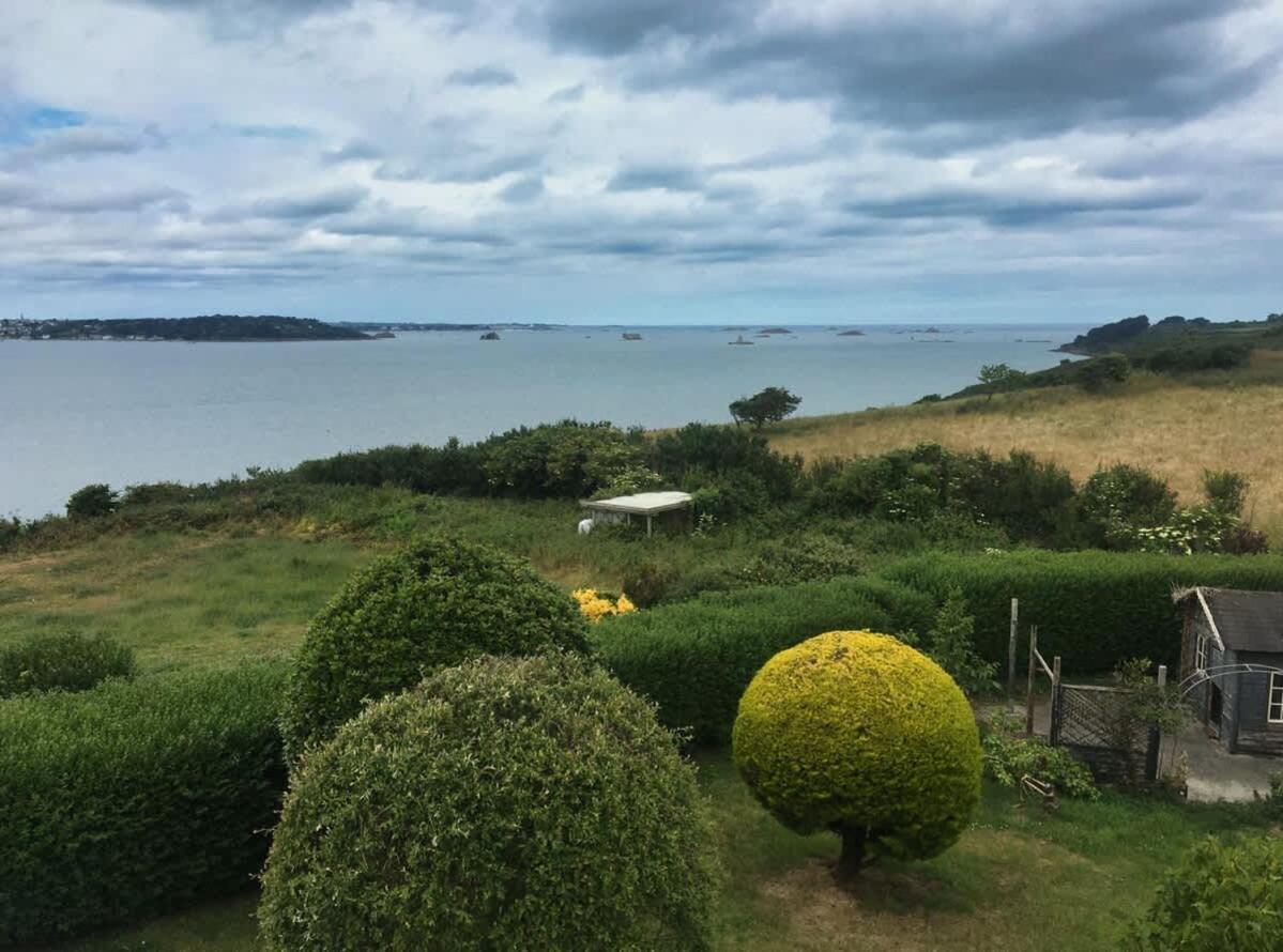 Kermartin - Maison De Famille Avec Vue Sur La Baie De Morlaix Plouezoc'h ภายนอก รูปภาพ